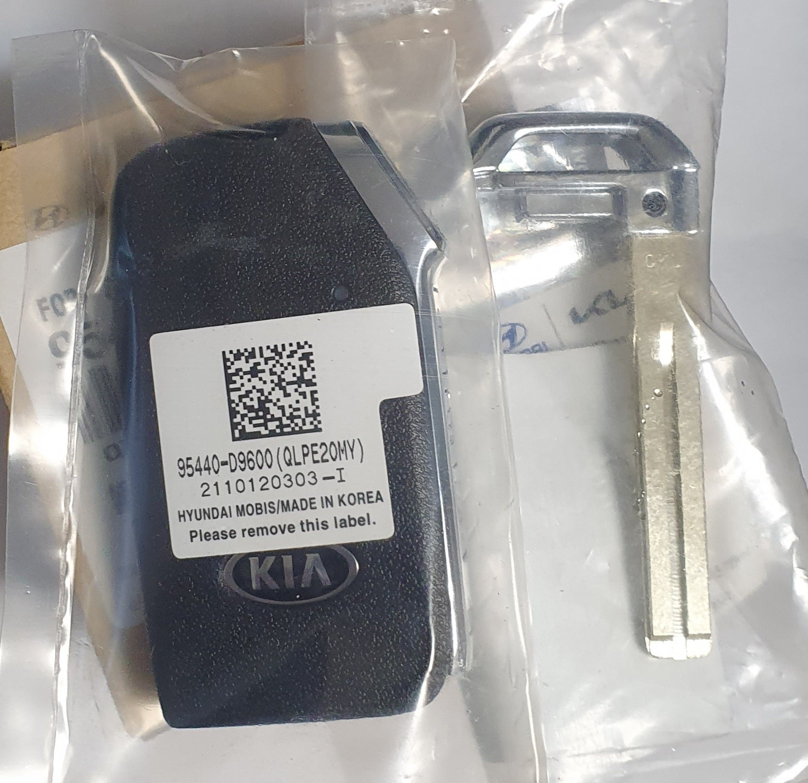 2021 KIA SPORTAGE FOB Smart remote +insert key , 4 Button , old KIA